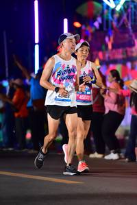 BIB: 42428, 45243
                            <button type="button" onclick="openModal(20711056)" class="btn btn-primary btn-sm float-right btn-popup" data-toggle="modal" data-target=".modal-high-quality">
                        <i class="fas fa-shopping-cart"></i> Add to Cart
                    </button>
                                            <button type="button" onclick="isThisMe(20711056, true)" class="btn btn-success btn-sm float-right btn-popup btn-isme hidden" data-toggle="tooltip" data-placement="bottom" title="นี่คือรูปของคุณใช่ไหม คลิกที่นี่เพื่อเอาเข้าอัลบั้ม">
                        <i class="fas fa-plus"></i> Add to album
                    </button>
                    <button type="button" onclick="isThisMe(20711056, false)" class="btn btn-warning btn-sm float-right btn-popup btn-isnotme hidden">
                        <i class="fas fa-ban"></i> Remove from album
                    </button>